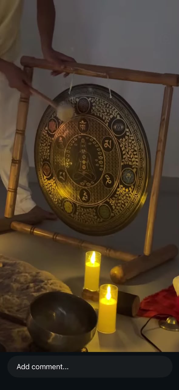 Decorative gong and singing bowl prepared for a sound healing session